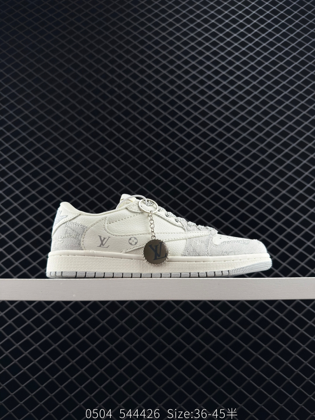 Travis Scott x Air Jordan 1 ” Reverse Mocha “